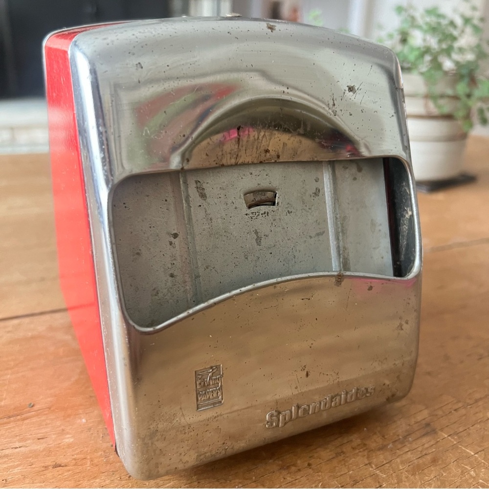 Splendaide vintage 2 sided red and silver metal napkin holder